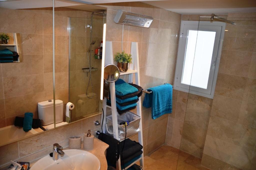 Апартаменты Penthouse Mit Privatem Jacuzzi In Marbella - La Mairena Охен Экстерьер фото